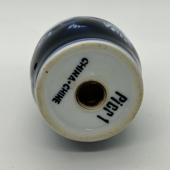 Pier 1 Salt & Pepper Shaker Set Blue & White Floral Chintz Pattern Ceramic - Picture 2 of 14